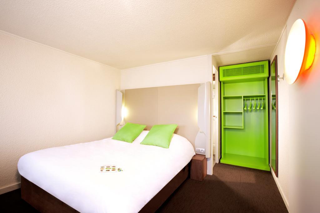 Campanile Lens Hotel Exterior photo